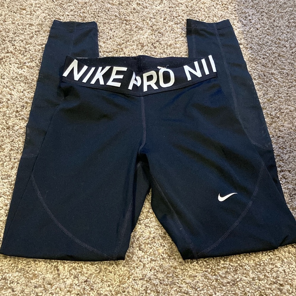 Nike Pro leggings
